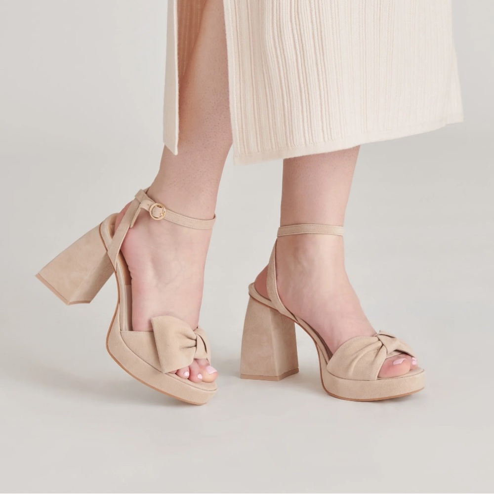 Dolce Vita Pacie Heels Camel Suede Bow Platform Sandals Size 8 $150 Retail